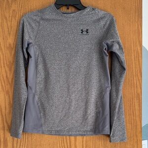 Under Armour Heather Gray Performance Top